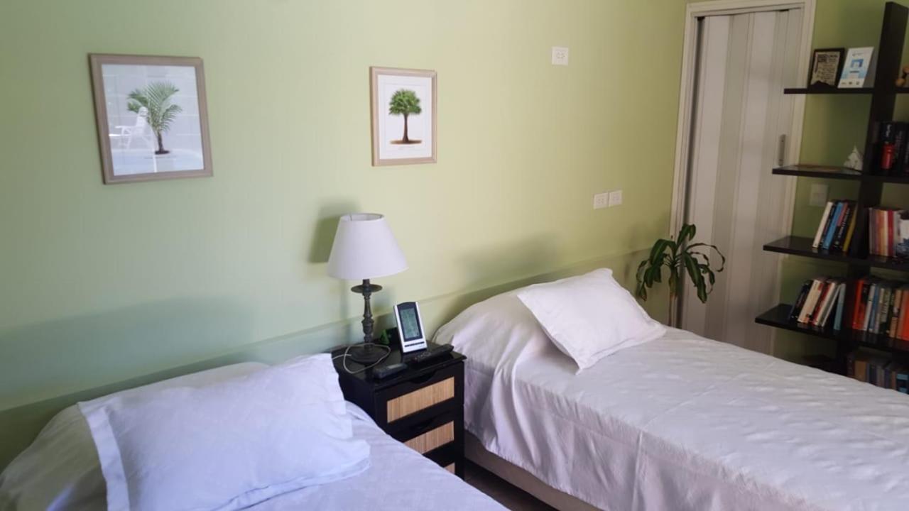 Lo De Lala B&B Con Energia Solar Acassuso Eksteriør bilde