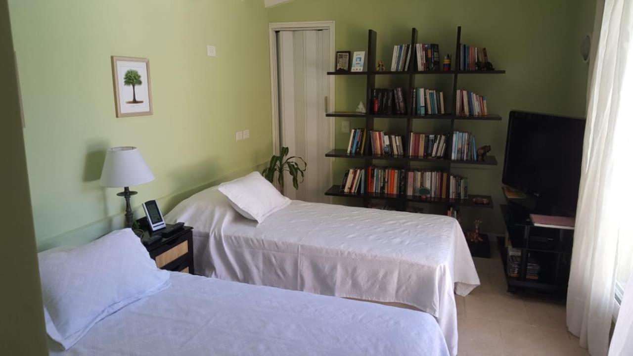 Lo De Lala B&B Con Energia Solar Acassuso Eksteriør bilde